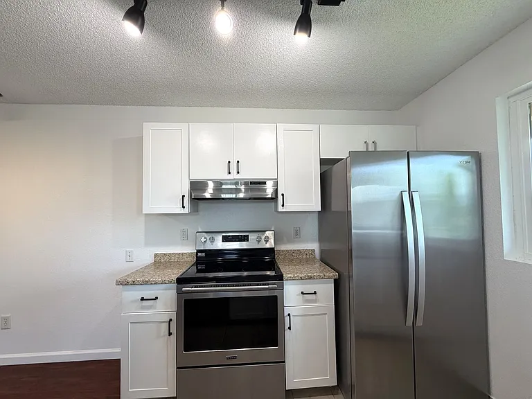 91-1057 Laulauna St #1H — Photo 6