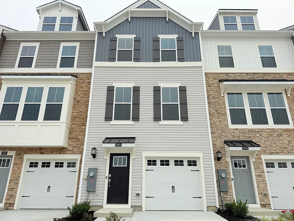29894 Bankert Dr