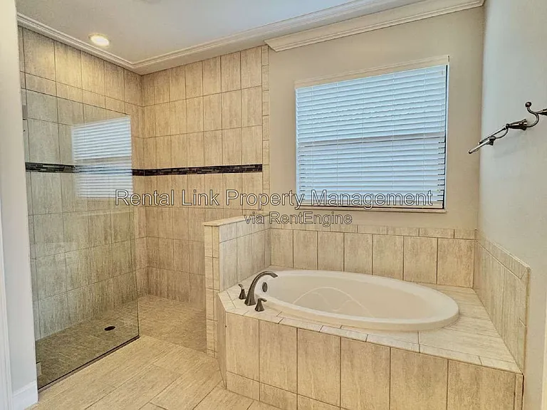 11181 Monte Carlo Blvd — Photo 45