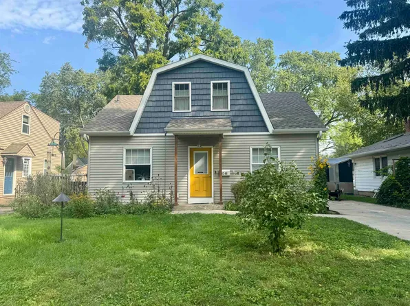 4246 Doncaster Dr, Madison, WI 53711