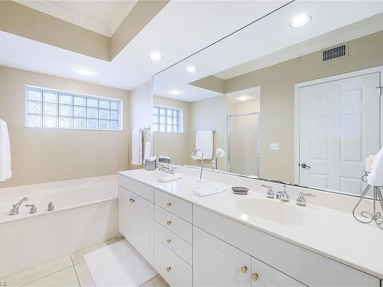 325 Dunes Blvd #406 — Photo 12
