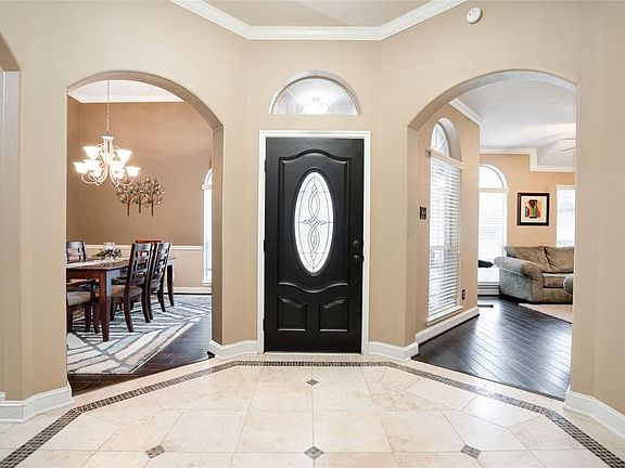 4th image of 14318 Baron Creek Ln