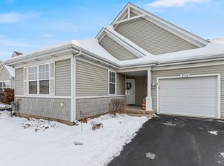 2525 Park Ridge Ct #2525, Crest Hill, IL 60403