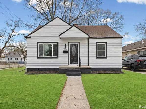 18714 Gaylord, Redford, MI 48240