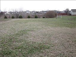 3rd image of 3709 Heather Dr
