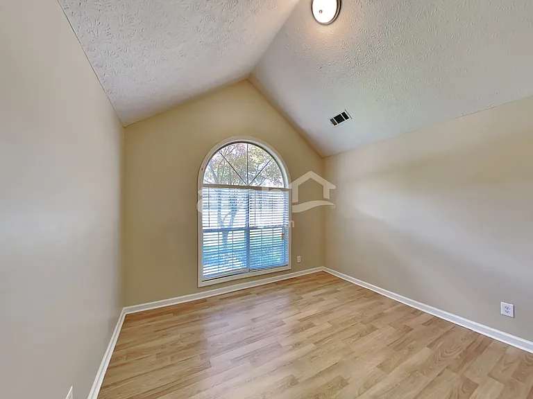 4620 English Oaks Ln — Photo 17