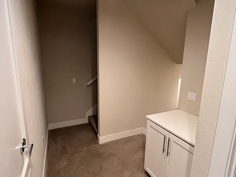 1709 Hazelnut Ln — Photo 51