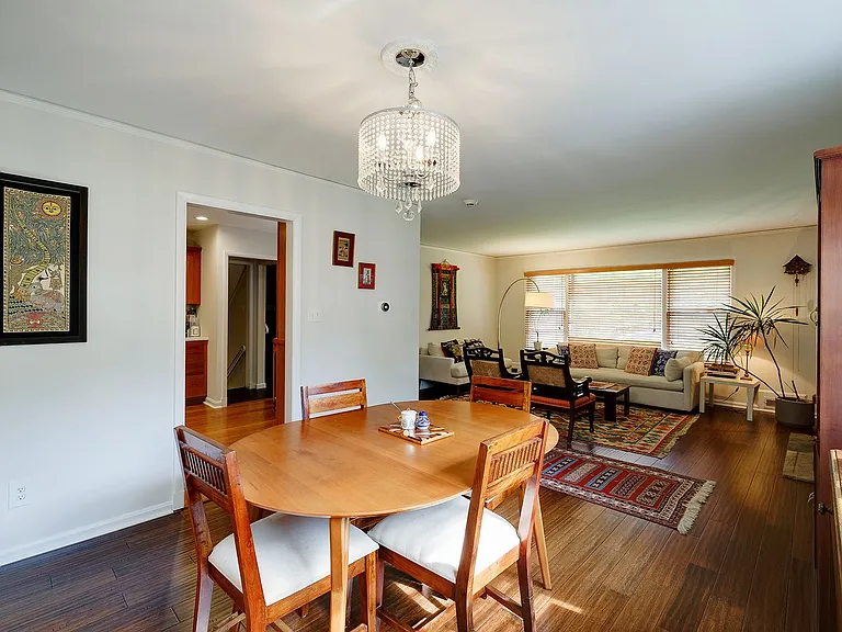 9420 Holland Ave — Photo 9