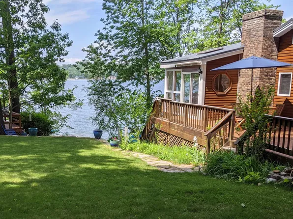 16 Varney Point Road Left, Gilford, NH 03249