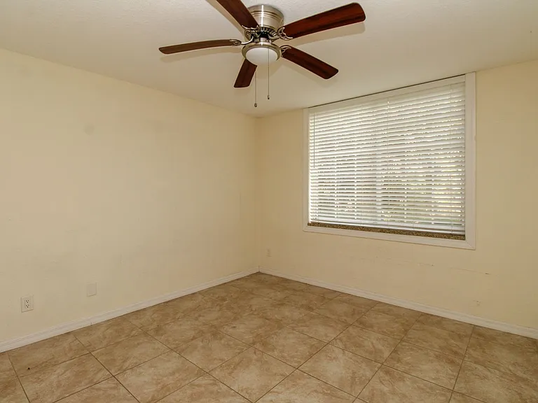 1260 Wildwood Lakes Blvd #104 — Photo 37