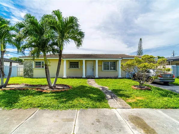 2132 SW 97th Ct, Miami, FL 33165