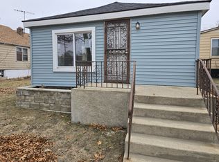 2313 Grant St, Gary, IN 46404