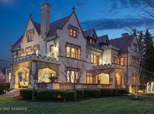 509 N Oak Park Ave, Oak Park, IL 60302
