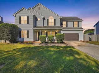 2077 Maple Leaf Cres, Suffolk, VA 23434