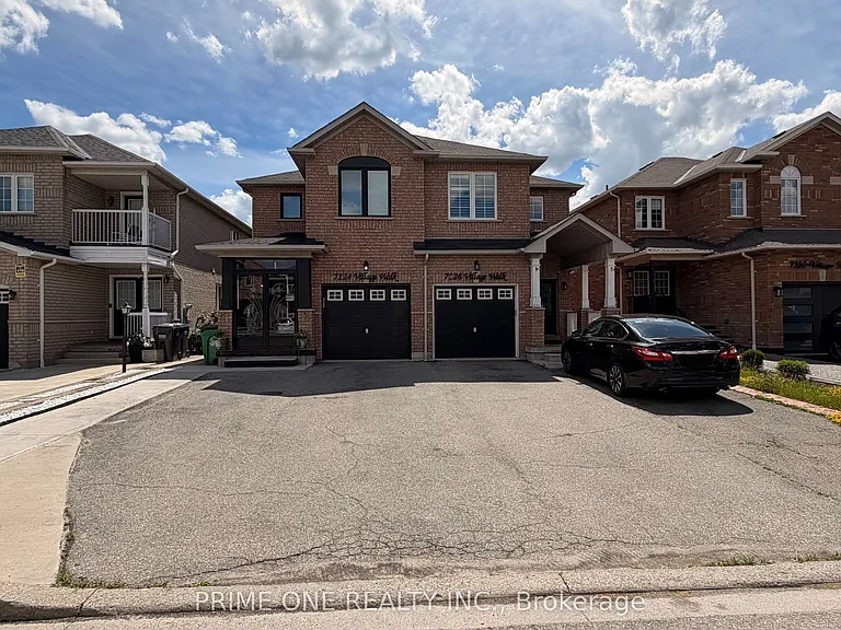 7124 Village Walk — Photo 2