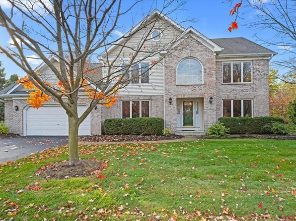 472 Bond Dr, Batavia, IL 60510