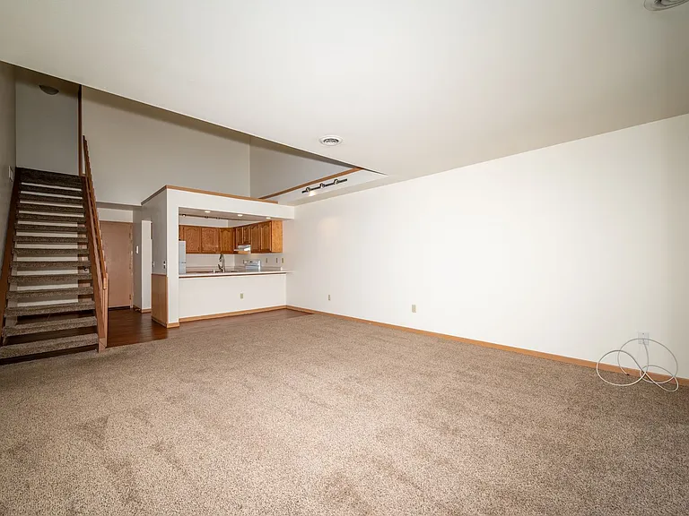 Timber Bluff — Photo 38
