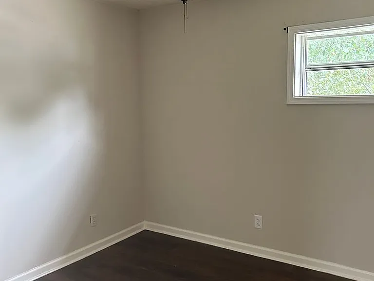 3463 Macon Rd — Photo 4