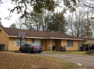 5360 Hamilton Dr, Beaumont, TX 77708