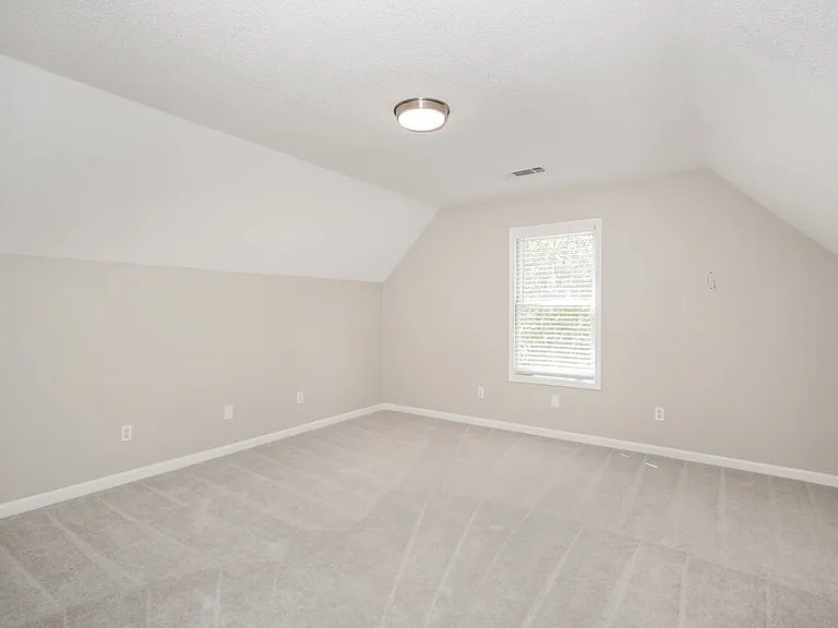 254 Hillandale Dr — Photo 13