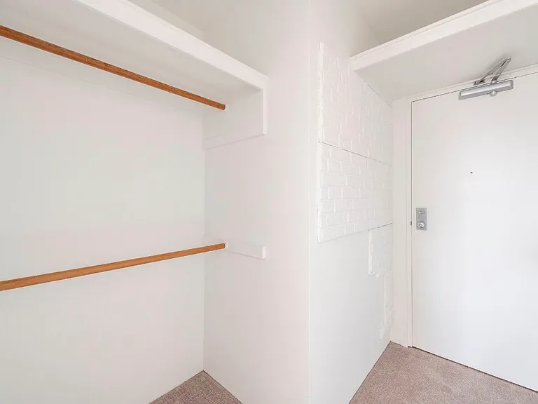 55 Vandewater St #7 — Photo 15