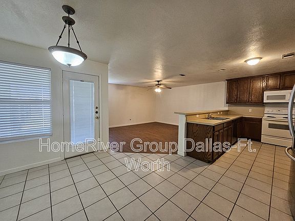 3rd image of 5745 Swords Dr