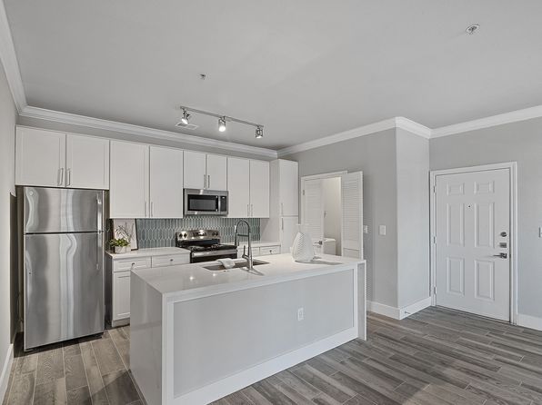 2250 Eldridge Pkwy APT 1112