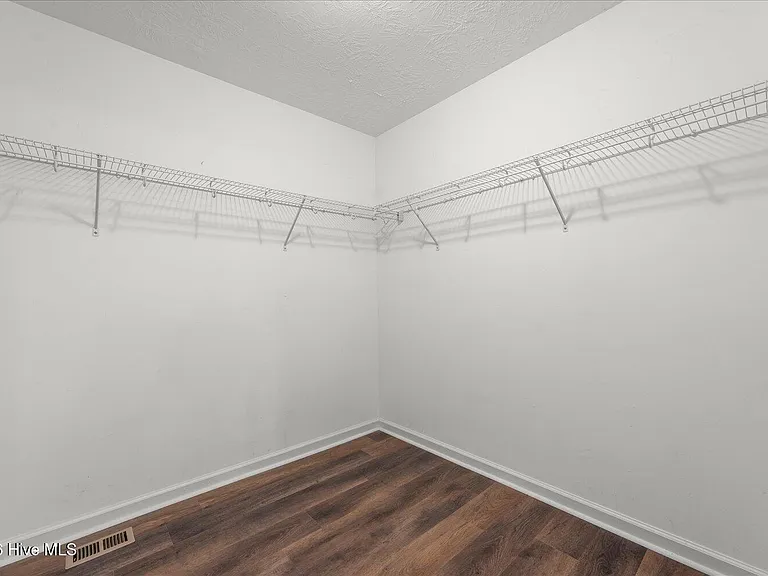 918 Williford Run Dr — Photo 19