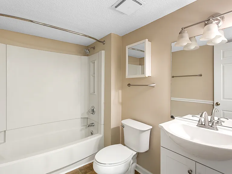 Downstairs Full Bathroom