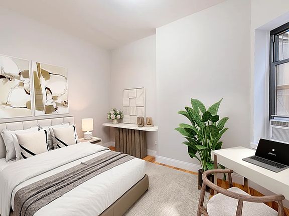 4th image of 126 W 25th St #4E