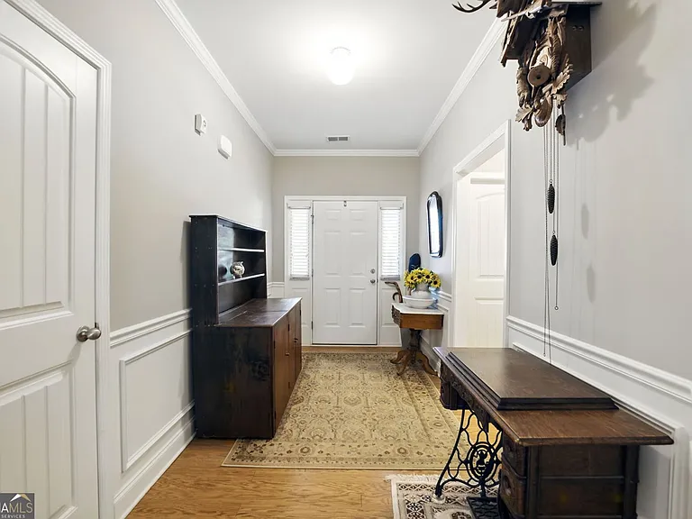 4780 Lost Creek Dr — Photo 3