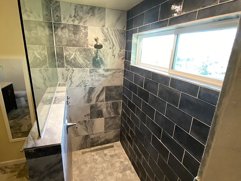 524 Oakwood Pl NE — Photo 15
