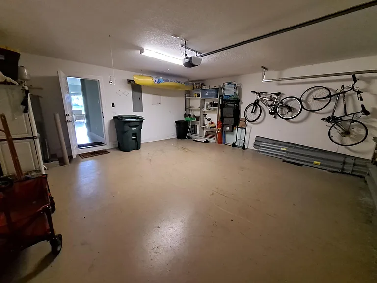 204 Shelley Ln #204 — Photo 31