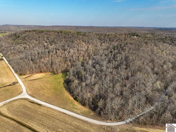 3rd image of 427 Caney Fork Rd