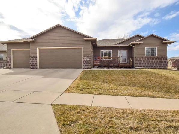 7413 W Lobelia St, Sioux Falls, SD 57106