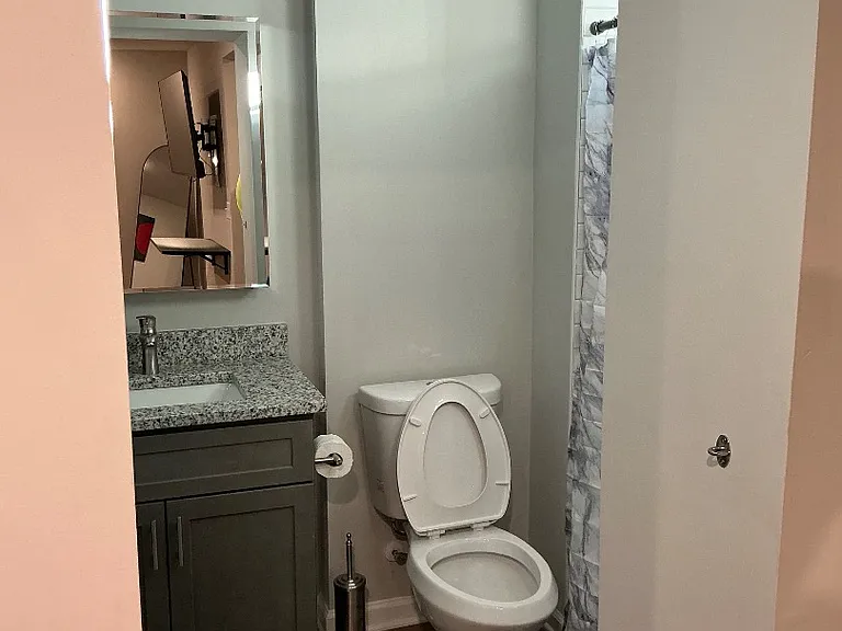 Unit Photo