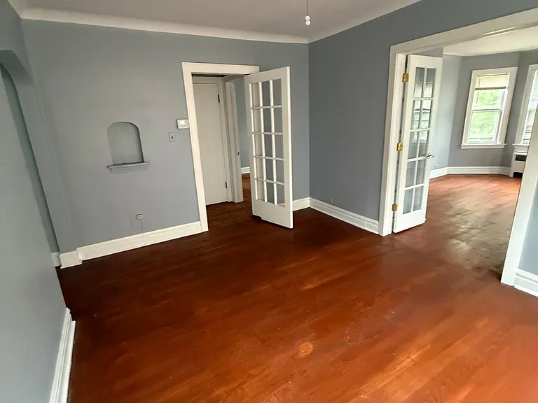 1927 Euclid Ave #1R — Photo 7