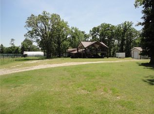 14403 Vaughn Rd, Bentonville, AR 72713