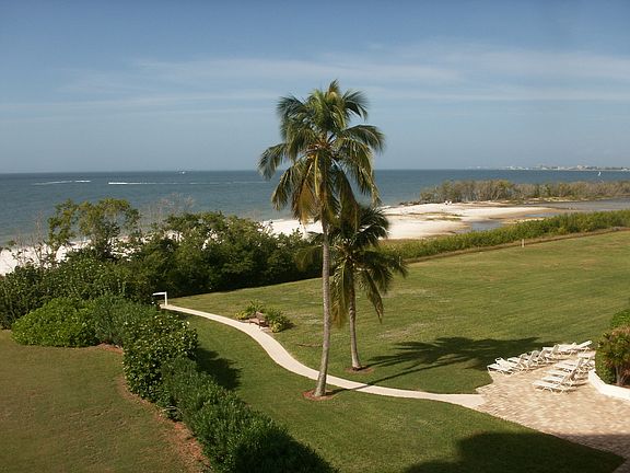 2nd image of 7390 Estero Blvd APT 302