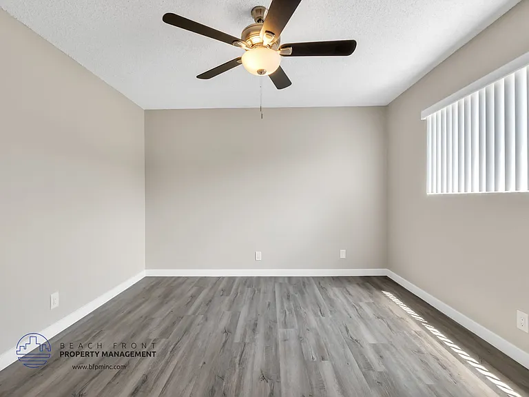15205 Raymond Ave — Photo 36