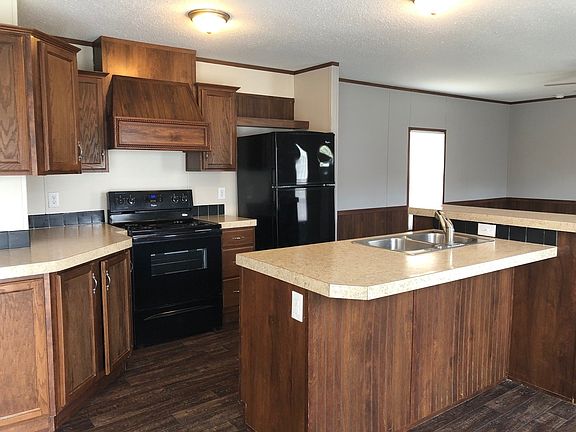 4th image of 920 Century Plaza Dr #641