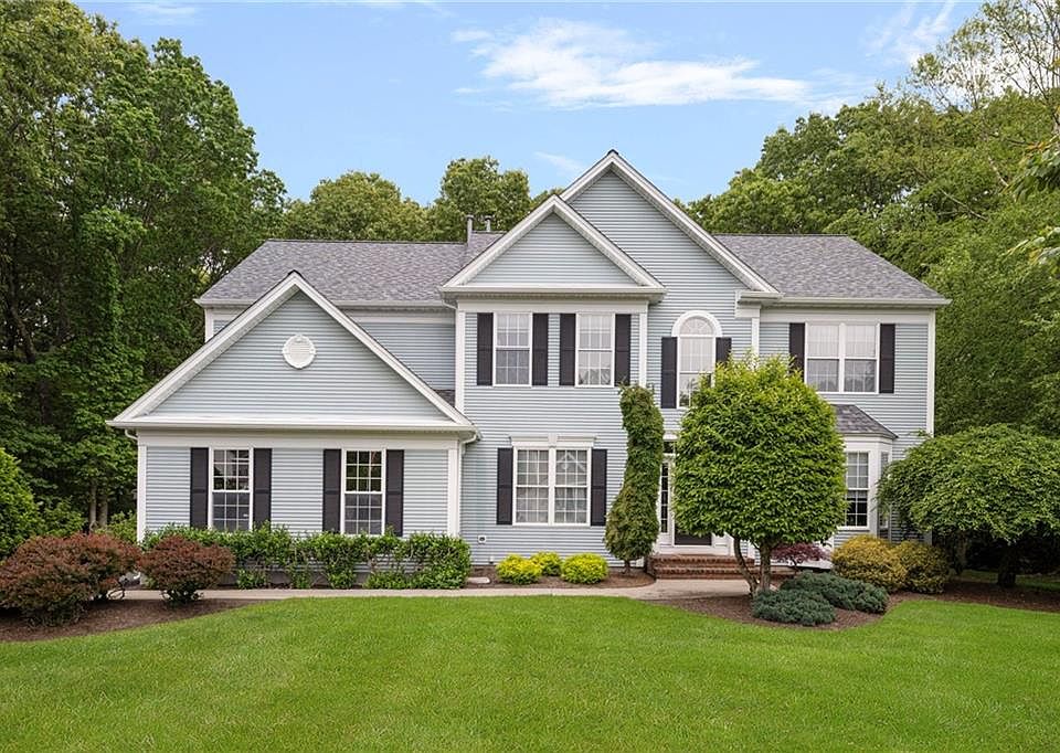 1st image of 322 Sleepy Hollow Farm Rd