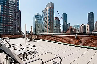Sold by Manhattan Boutique Real Estate