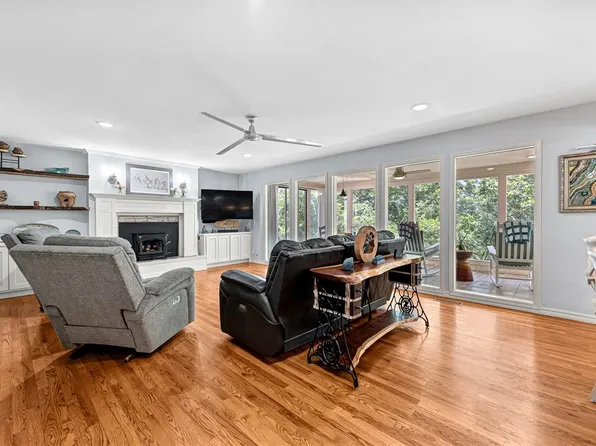 15399 Putman Rd, Rogers, AR 72756