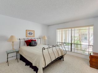 5209 N 24th St APT 102, Phoenix, AZ 85016