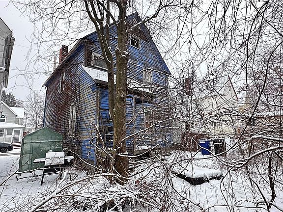 4th image of 1396 E 90th St