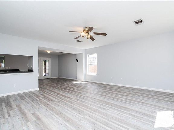 2nd image of 2604 Byfield Dr