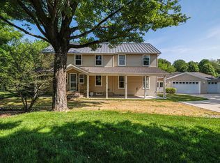 8972 Weeping Pine Ln, Kalamazoo, MI 49009