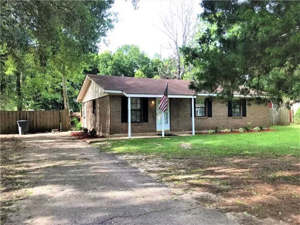 11770 Fieldcrest Ct, Grand Bay, AL 36541