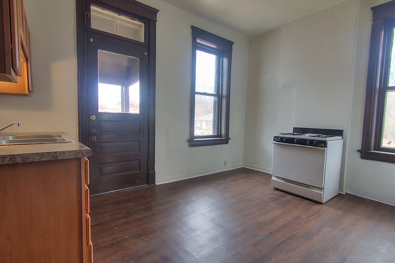 1st image of 2005 Chippewa St Unit A